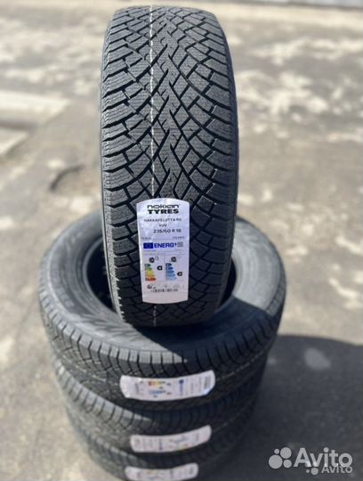 Nokian Tyres Hakkapeliitta R5 SUV 235/60 R18