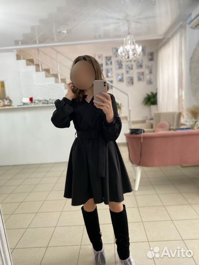 Платье нарядное 42