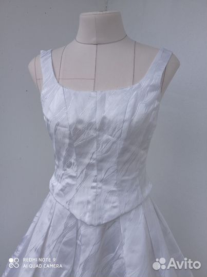 Вечернее платье в пол 42 44