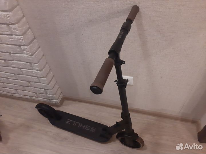 Самокат Shulz 200 pro