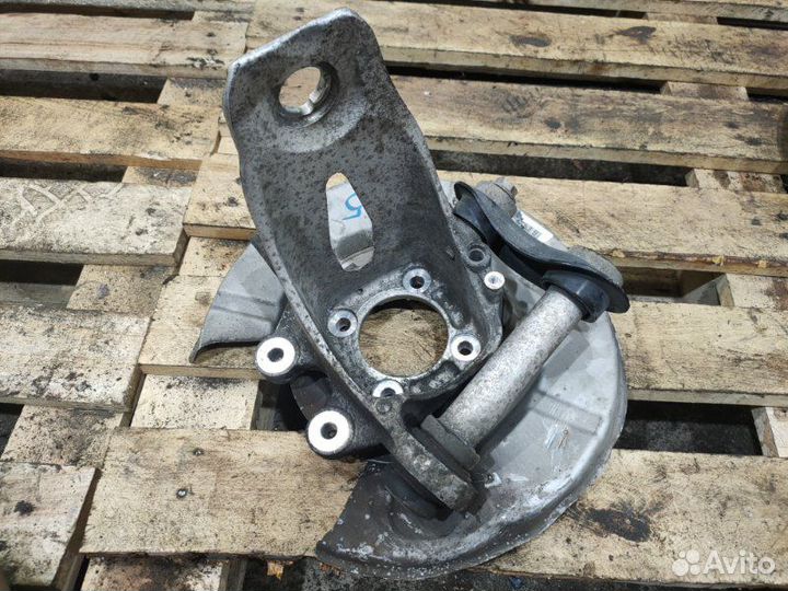 Кулак поворотный задний левый Bmw 5 E61 N52B25