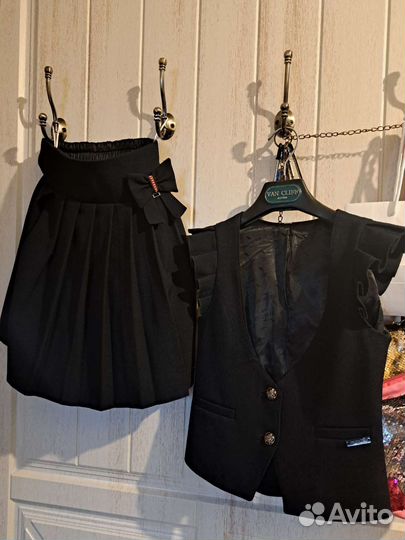 Школьный костюм