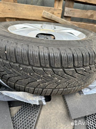 Зимние колёса на Opel (шины 215/65 R16 на дисках)