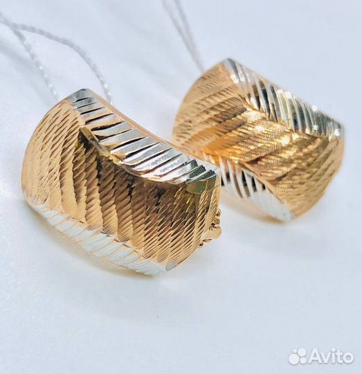 Золотые серьги