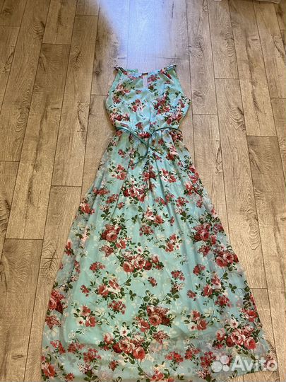 Продам платье