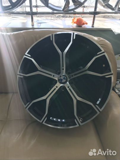 Комплект разноразмерный для BMW X5 кузов G R21