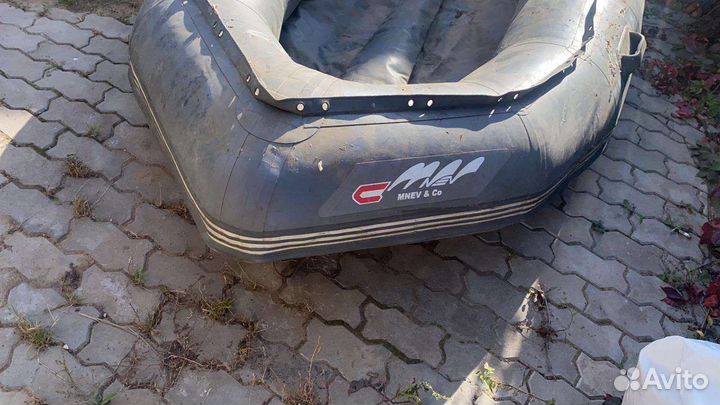 Лодка надувная с транцем под мотор б/у