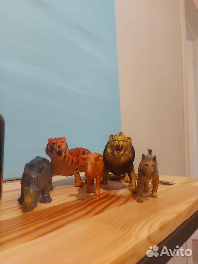 Фигурки лот подделок