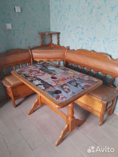 Кухонный уголок со столом бу