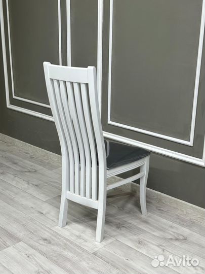 Столы и стулья. в наличии