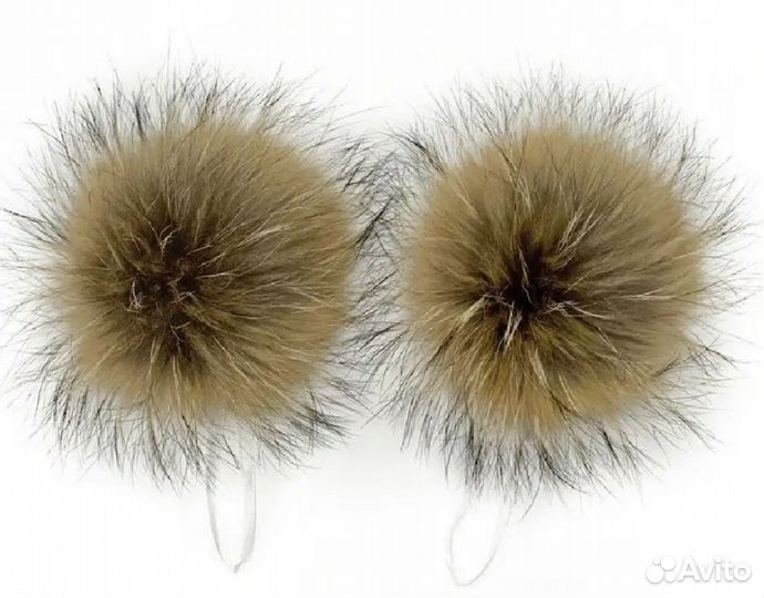 Помпон из енота