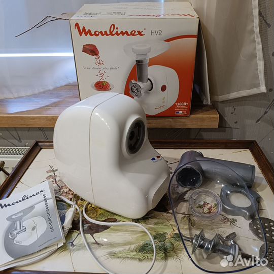 Мясорубка Moulinex hv2 ME205 новая