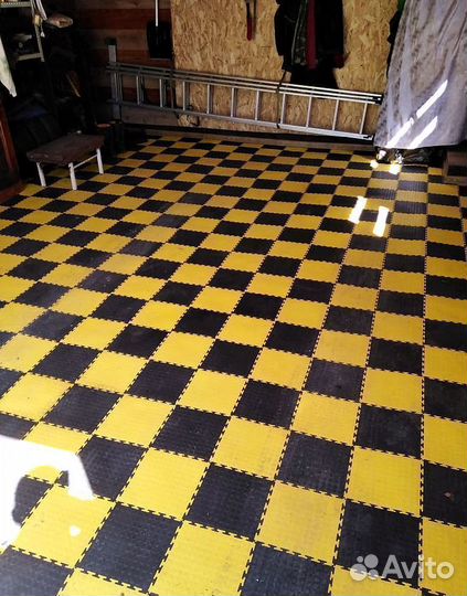 Пвх плитка для гаража