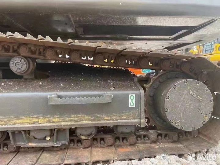 Гусеничный экскаватор Volvo EC240C LR, 2023