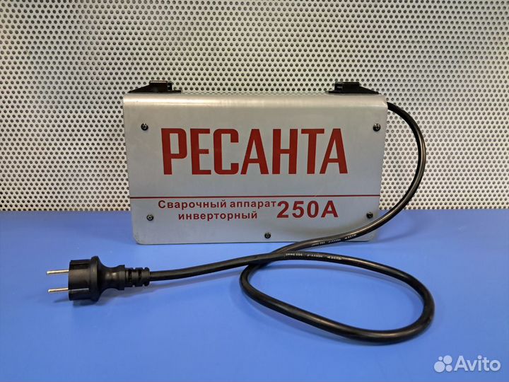 Сварочный аппарат Ресанта инверторный 250А
