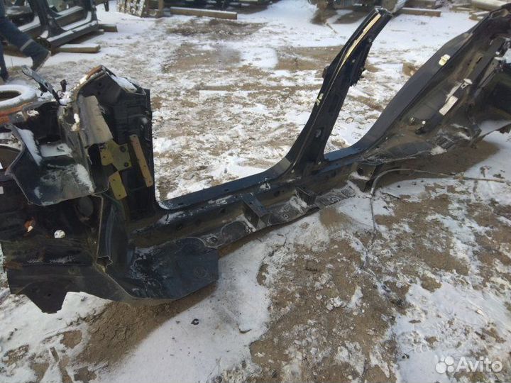 Порог со стойкой правый Geely Emgrand Ec7