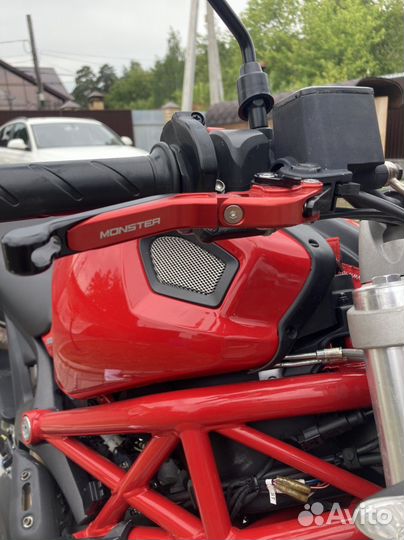Ducati monster 696 ABS