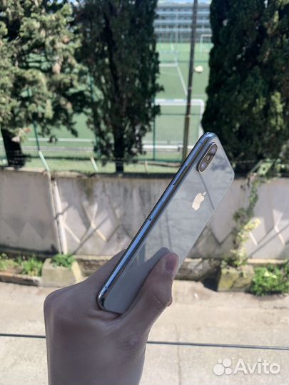 iPhone X, 256 ГБ