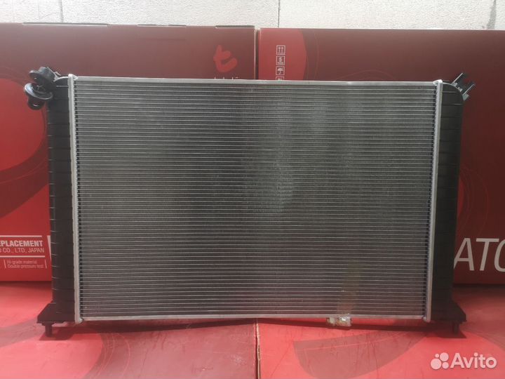 Радиатор двс Chevrolet Silverado 2500 6.0