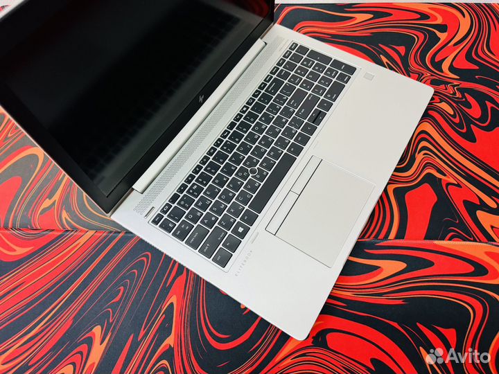 Ноутбук HP Elitebook 16/512Gb