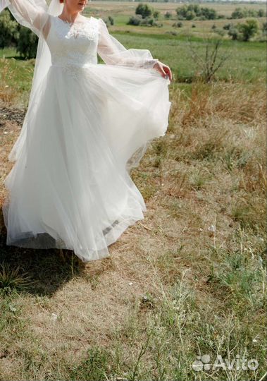 Свадебное платье