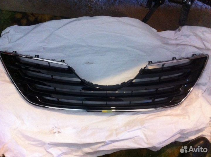 Решетка радиатора на Toyota camry 40