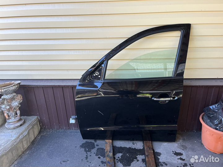 Дверь передняя левая hyundai sante Fe 2011