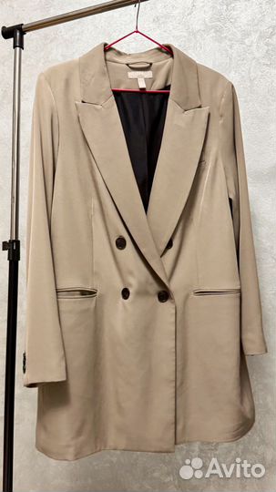 Костюм женский пиджак и брюки