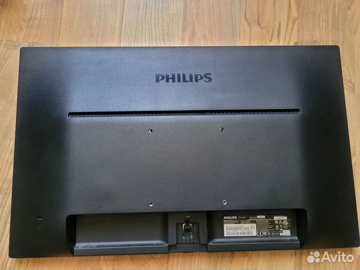 Мониторы Samsung и Philips