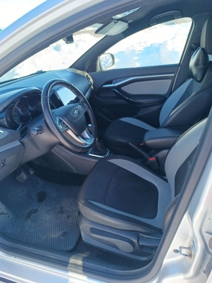 ВАЗ (LADA) Vesta Cross: фото владельца