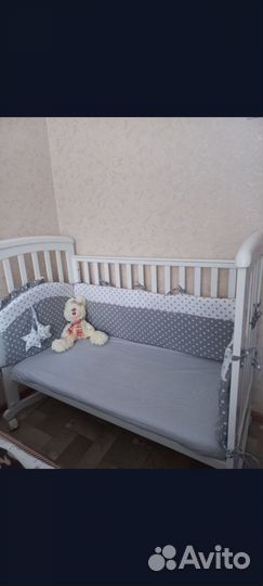 Детская кроватка
