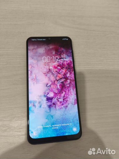 Samsung Galaxy A50, 4/64 ГБ