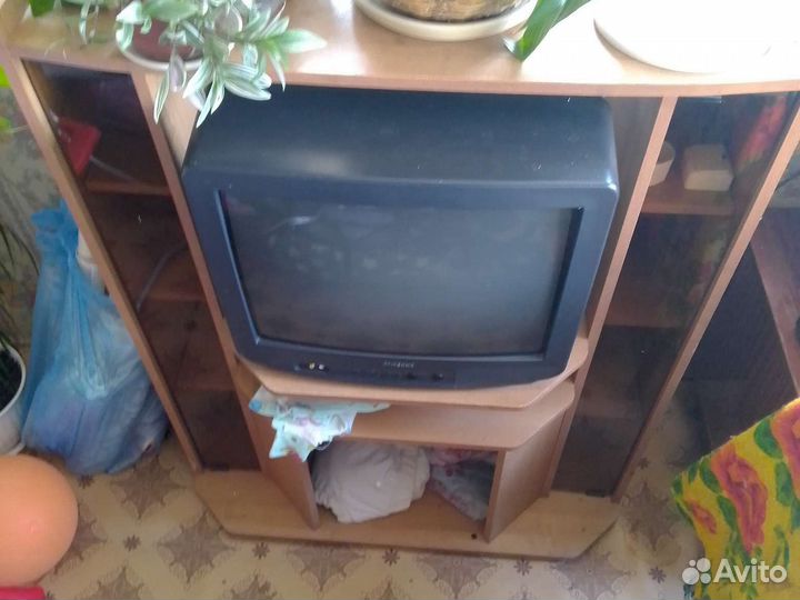 Тумбочка под телевизор бу