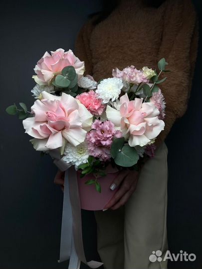 Коробка цветов с доставкой