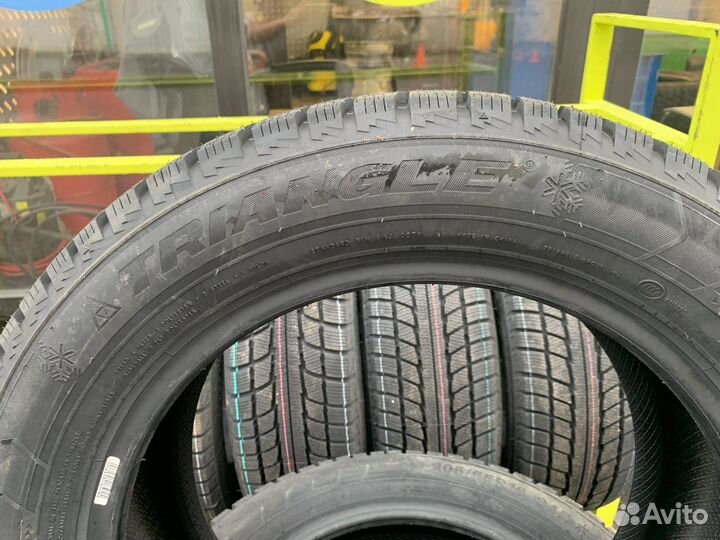 Triangle PS01 215/55 R17 98T