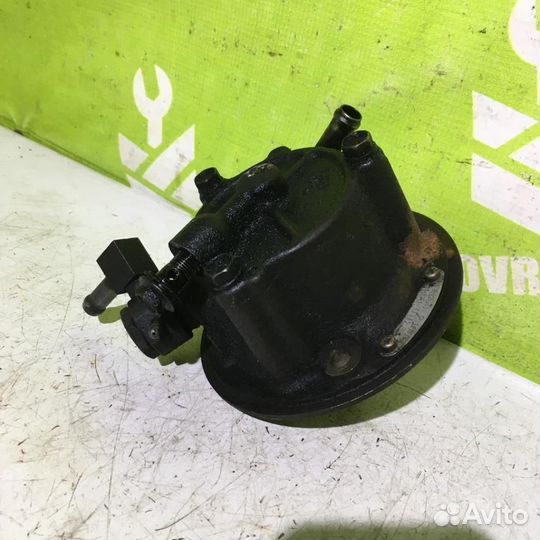 Насос вакуумный Ниссан Альмера Н15 95-00