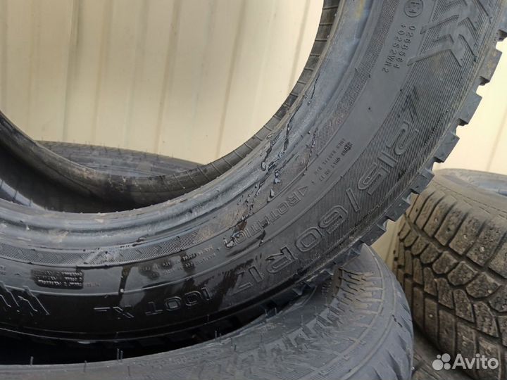 Nokian Tyres Hakkapeliitta 8 215/60 R17 95H