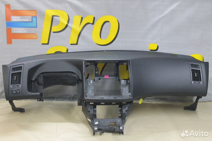 Торпедо Infiniti FX45 панель приборов