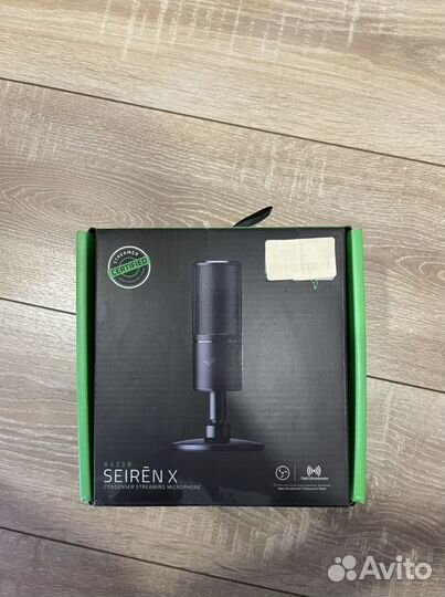 Микрофон razer seiren X