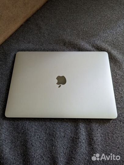 Apple MacBook Pro 13 touch bar 512gb