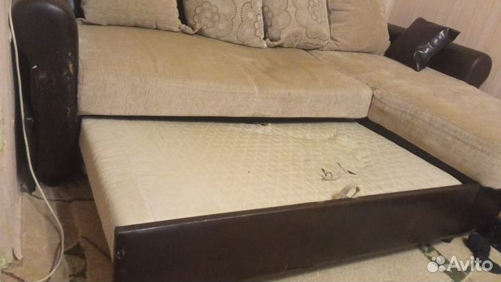 Угловой диван