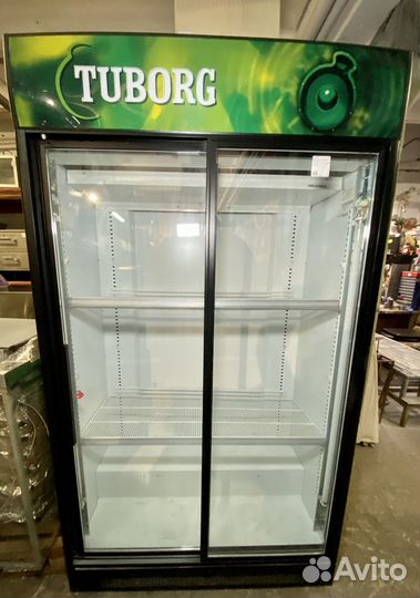 Шкаф холодильный Helkama c10g