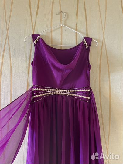 Вечернее платье