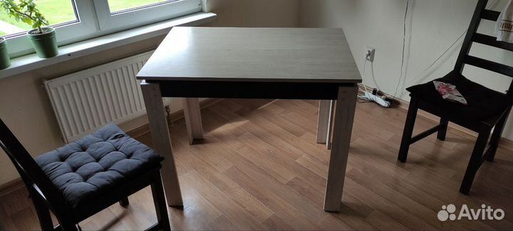 Комплект: стол hoff и стулья IKEA на кухню