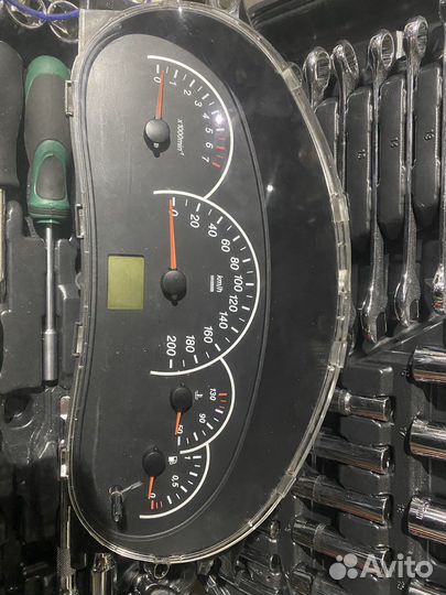 Панель приборов priora