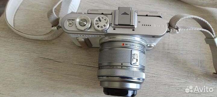 Olympus PEN E-PL8 Kit