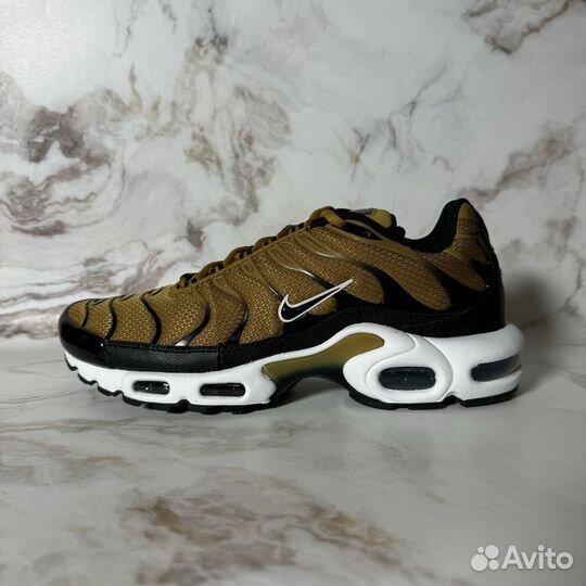 Nike Air Max Plus 