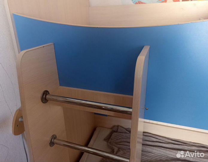 Дет. двухъярусная кровать с ящиками для хранения