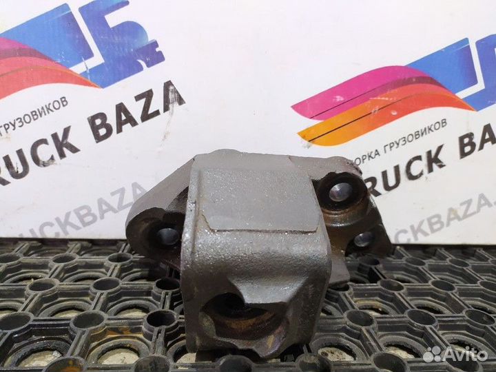 1670903 Кронштейн двигателя задний правый