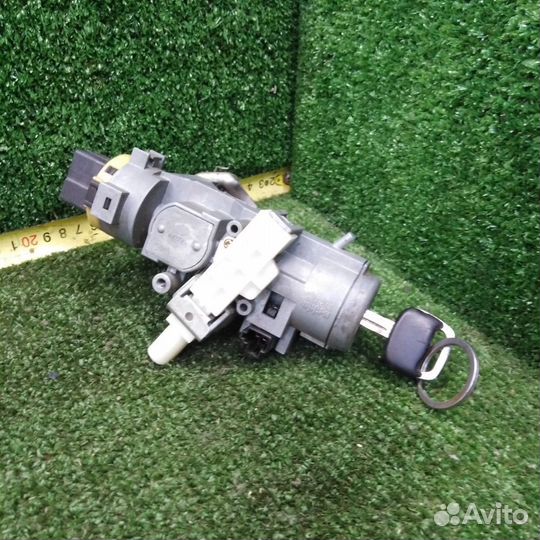 Замок зажигания Mazda Capella GF8P fpde 2001